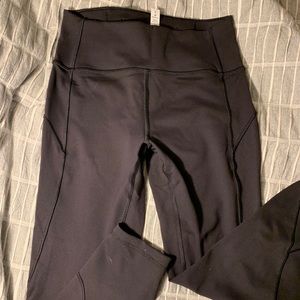 SOLD! In Movement Lululemon Size 6 leggings